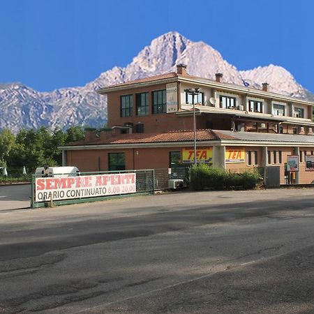 Residence La Piscina Isola del Gran Sasso dʼItalia Eksteriør bilde
