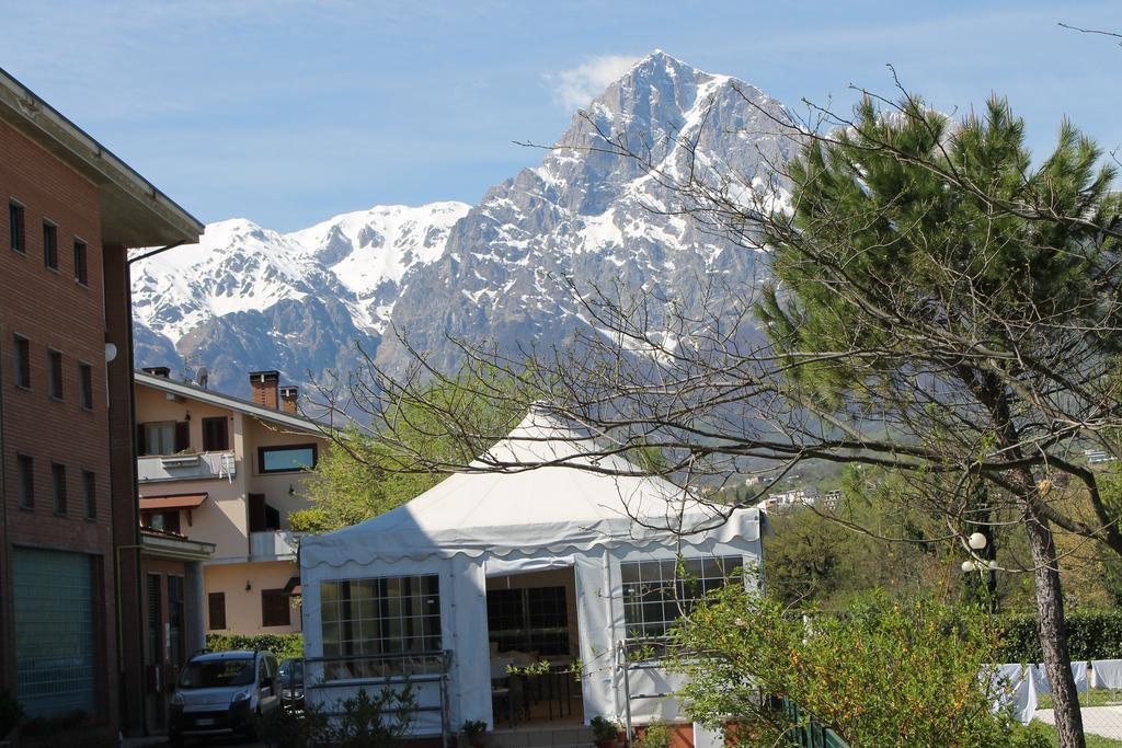 Residence La Piscina Isola del Gran Sasso dʼItalia Eksteriør bilde