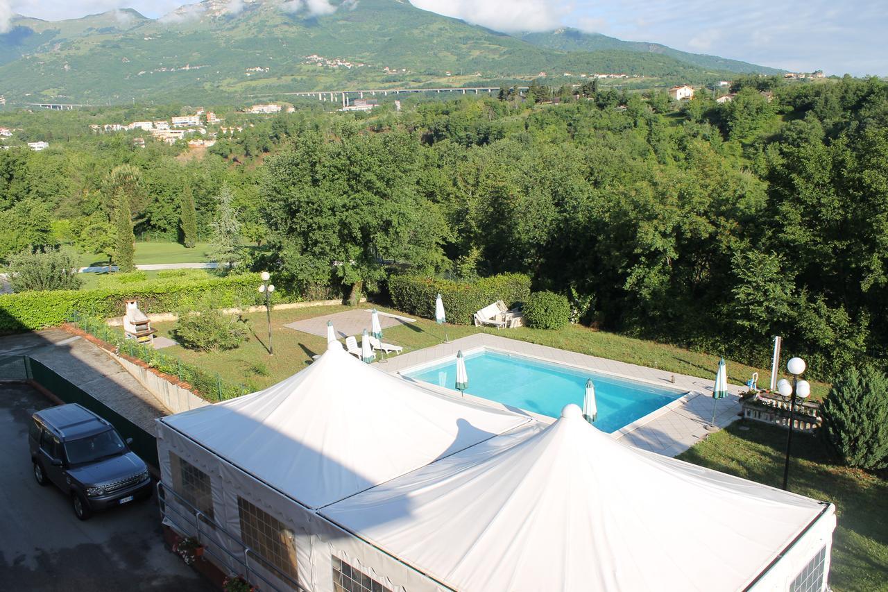 Residence La Piscina Isola del Gran Sasso dʼItalia Eksteriør bilde